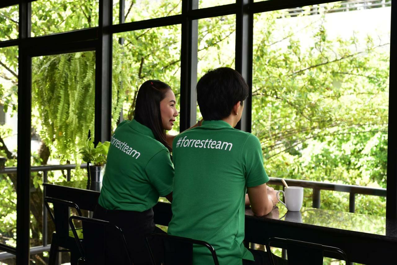 Forrest Bangkok Hotel Exterior foto